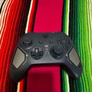 Mint condition wireless Xbox controller